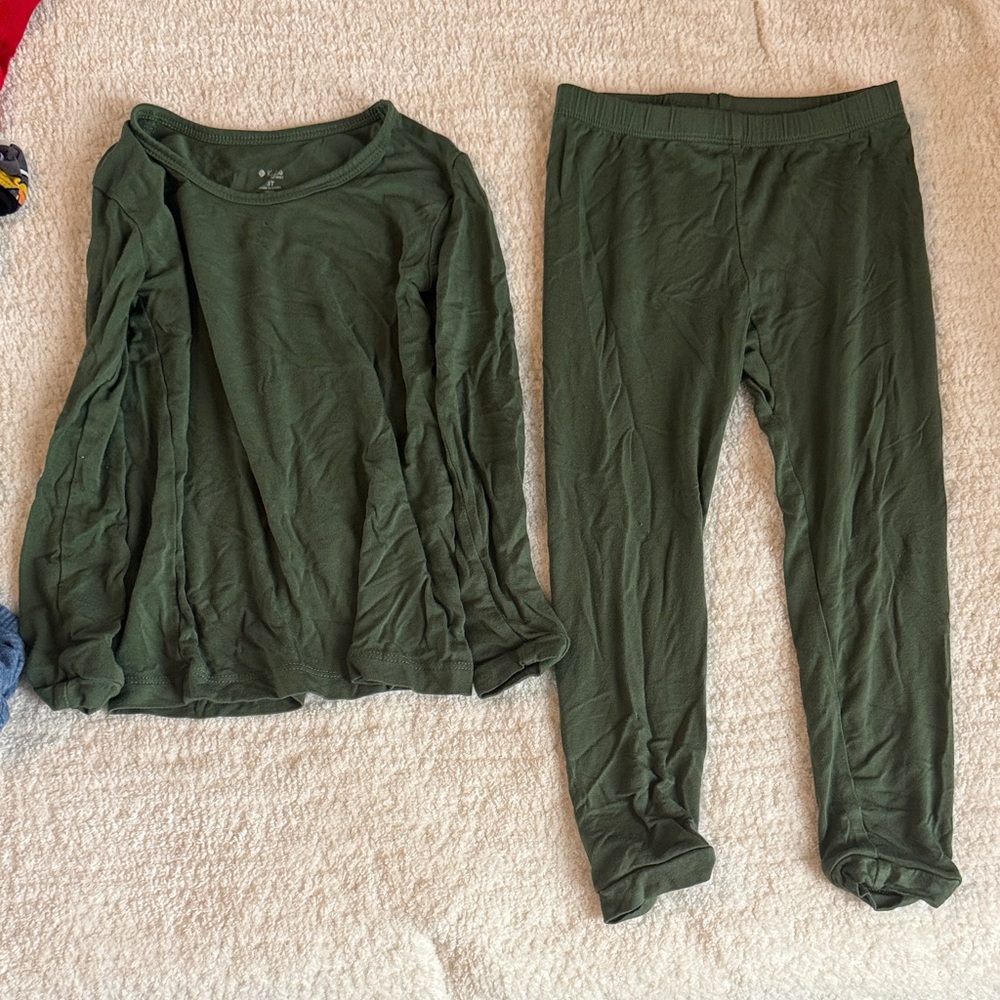 Kyte Baby forest green